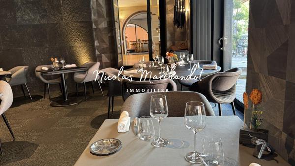 LAGUIOLE – Vente murs et fonds de commerce Hôtel-Restaurant