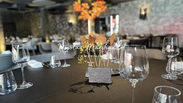 LAGUIOLE – Vente murs et fonds de commerce Hôtel-Restaurant