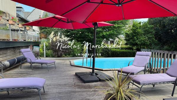 LAGUIOLE – Vente murs et fonds de commerce Hôtel-Restaurant