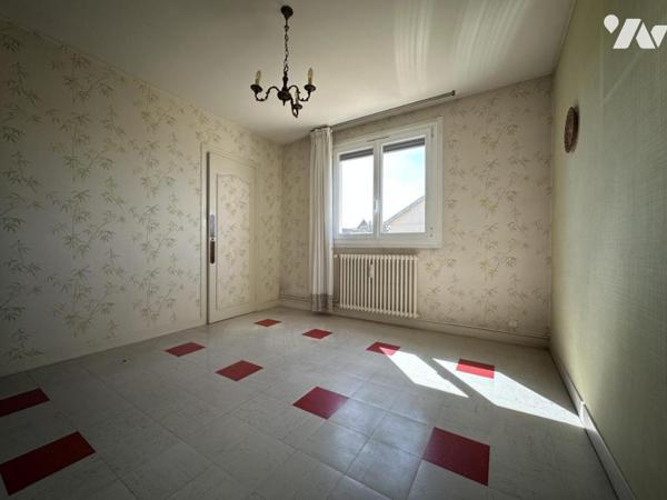 APPARTEMENT DE TYPE 3 AVEC GARAGE