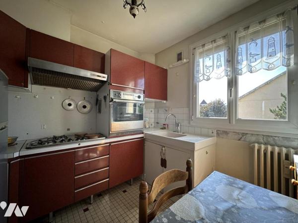 APPARTEMENT DE TYPE 3 AVEC GARAGE