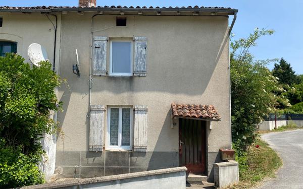 Maison à vendre    3 pièces •  Chamboret