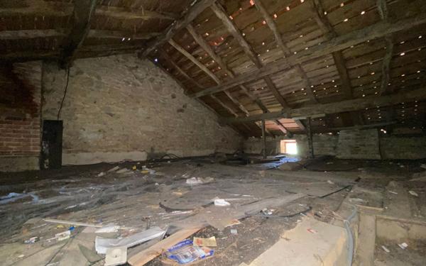 Maison à vendre    3 pièces •  Chamboret