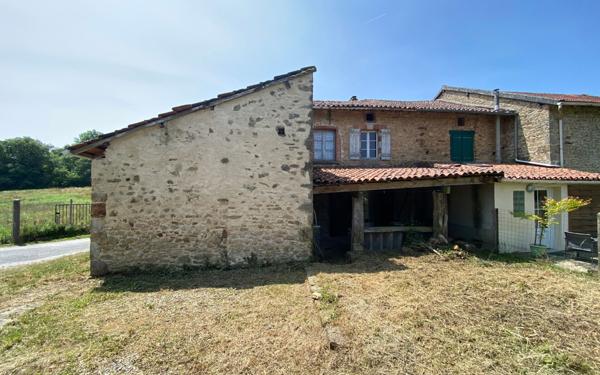 Maison à vendre    3 pièces •  Chamboret