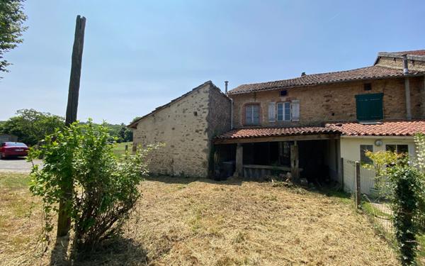 Maison à vendre    3 pièces •  Chamboret