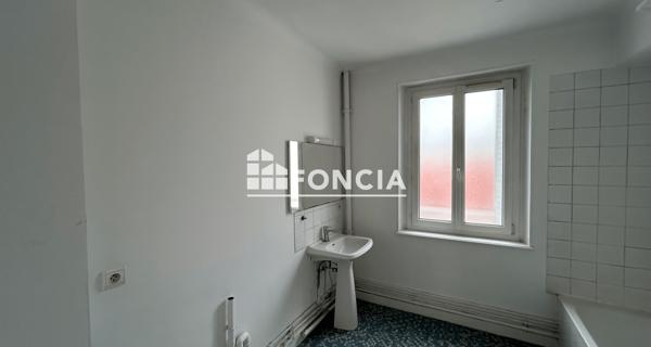 Location Appartement 4 pièces 100.7 m² - Clermont-ferrand 63000