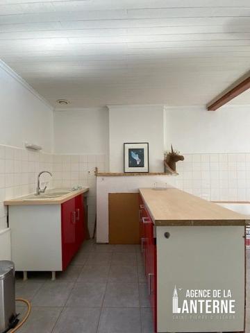 SAINT-PIERRE D'OLERON (CÔTE EST) - DEUX MAISONS DE 84 M² et 63 M² - TERRAIN DE 2625 M²