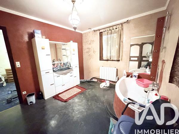 Maison à vendre 6 pièces 210 m² Courtenay