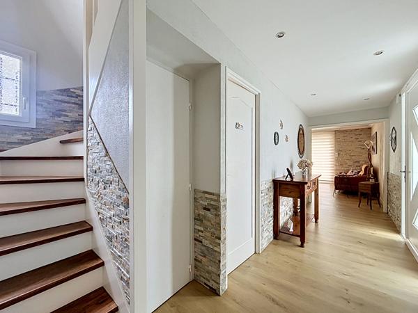 ST BARTHÉLEMY MAISON NON MITOYENNE 3 CHAMBRES EN RDC JARDIN GARAGE GRENIERS Saint barthelemy d anjou
