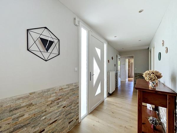 ST BARTHÉLEMY MAISON NON MITOYENNE 3 CHAMBRES EN RDC JARDIN GARAGE GRENIERS Saint barthelemy d anjou