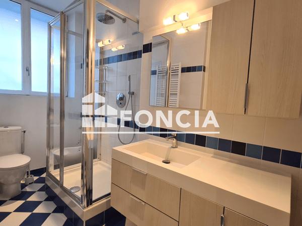 Location Appartement 4 pièces 135.38 m² - 21 RUE SAINT JACQUES Grenoble 38000
