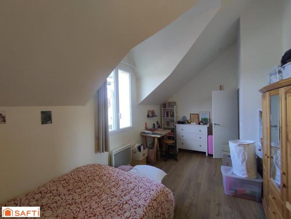 Maison 4 chambres plus bureau