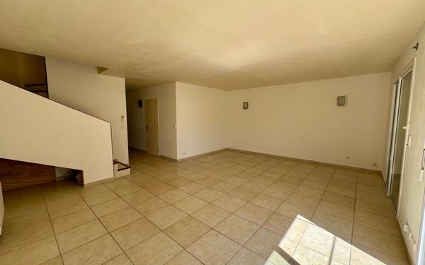 Maison à vendre    4 pièces • 102 m2 Le Beausset