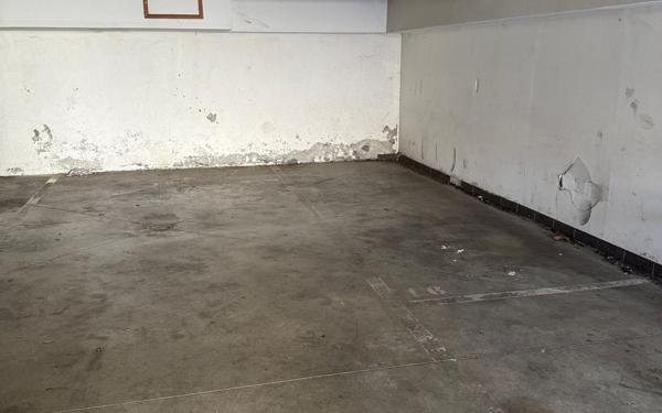 Stationnement à louer    Montpellier