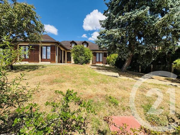 Maison à vendre  7 pièces - 155,32 m 2   PEYRAT DE BELLAC  - 87