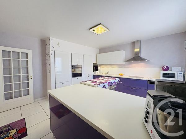 Maison à vendre  7 pièces - 155,32 m 2   PEYRAT DE BELLAC  - 87