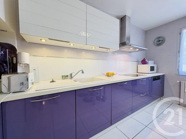 Maison à vendre  7 pièces - 155,32 m 2   PEYRAT DE BELLAC  - 87