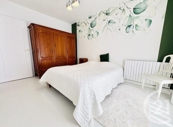 Maison à vendre  7 pièces - 155,32 m 2   PEYRAT DE BELLAC  - 87
