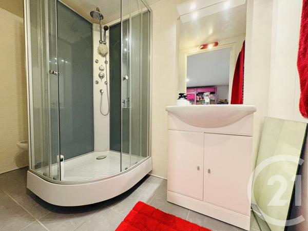 Maison à vendre  7 pièces - 155,32 m 2   PEYRAT DE BELLAC  - 87