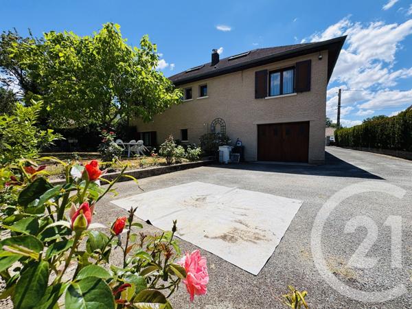Maison à vendre  7 pièces - 155,32 m 2   PEYRAT DE BELLAC  - 87