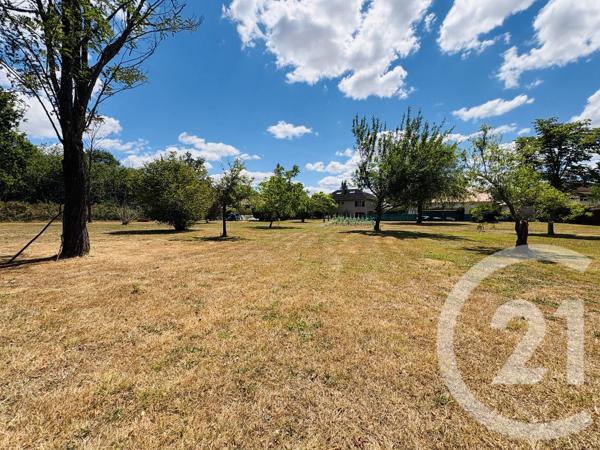 Maison à vendre  7 pièces - 155,32 m 2   PEYRAT DE BELLAC  - 87
