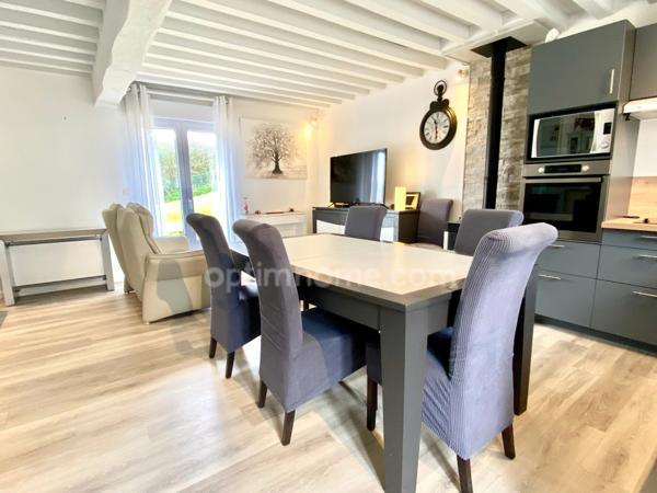 Adorable maison 3 chambres - Au calme - Village avec boulangerie- 20 minutes des plages