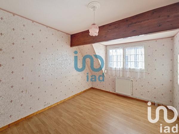 Maison 4 pièces de 91 m² à Magnanville (78200)
