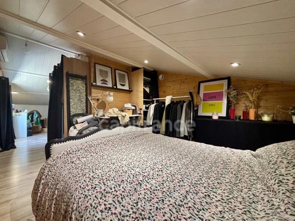 POUSSAN(34), À VENDRE MAISON RÉNOVÉE P4, SURFACE TOTALE 168 m2, TERRAIN 552 m2, GARAGE, PISCINE, SECTEUR CALME