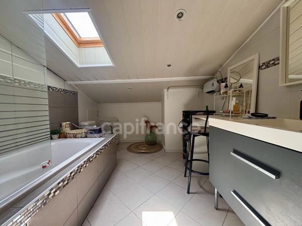 POUSSAN(34), À VENDRE MAISON RÉNOVÉE P4, SURFACE TOTALE 168 m2, TERRAIN 552 m2, GARAGE, PISCINE, SECTEUR CALME