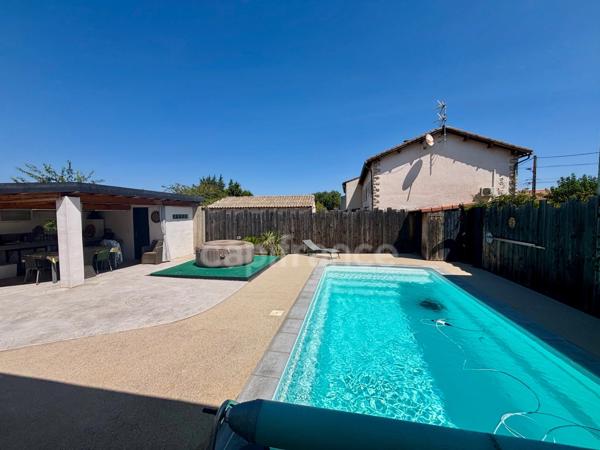 POUSSAN(34), À VENDRE MAISON RÉNOVÉE P4, SURFACE TOTALE 168 m2, TERRAIN 552 m2, GARAGE, PISCINE, SECTEUR CALME
