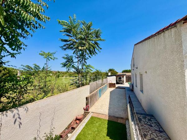 POUSSAN(34), À VENDRE MAISON RÉNOVÉE P4, SURFACE TOTALE 168 m2, TERRAIN 552 m2, GARAGE, PISCINE, SECTEUR CALME