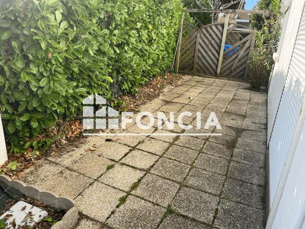 Location Appartement 3 pièces 72 m² - 32A RUE JULES VERNES Challans 85300