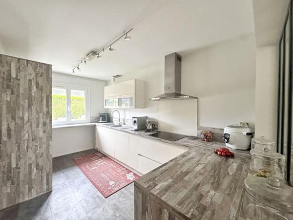 Maison Amiens 7 pièce(s) 117.91 m2 - Quartier Vallée Saint-ladre - Amiens