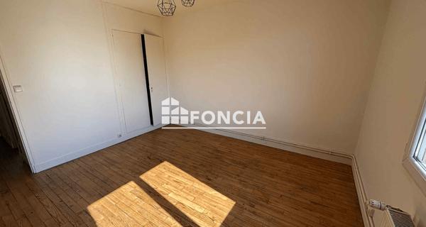Location Appartement 2 pièces 41 m² - Mantes-la-ville 78711