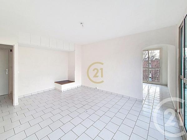 Appartement à vendre  4 pièces - 66,40 m2 SALON DE PROVENCE - 13