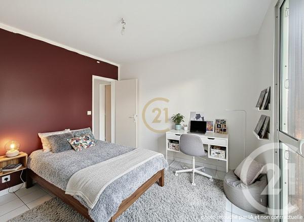 Appartement à vendre  4 pièces - 66,40 m2 SALON DE PROVENCE - 13