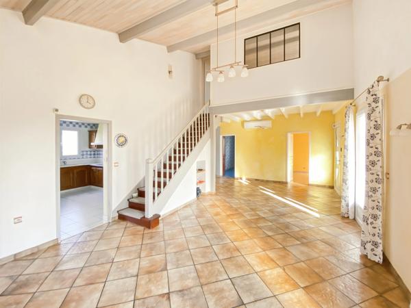 Dpt Landes (40), à vendre AIRE SUR L'ADOUR Maison landaise T5 de 130 m² habitables + 2 garages + terrasses et grande piscine sur 5209 m² de terrain, au calme