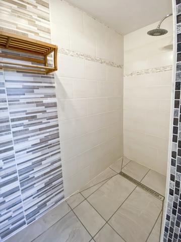 Dpt Landes (40), à vendre AIRE SUR L'ADOUR Maison landaise T5 de 130 m² habitables + 2 garages + terrasses et grande piscine sur 5209 m² de terrain, au calme