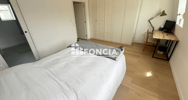 Location Maison 4 pièces 85.84 m² - Châtenay-malabry 92290