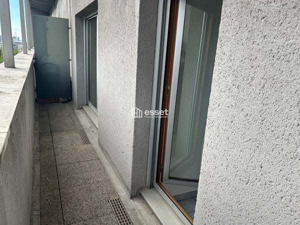 Location Appartement 5 pièces 109 m² - Paris 75012
