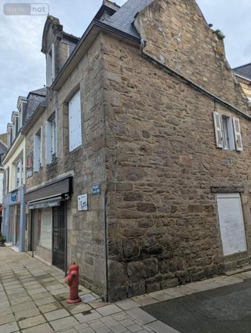 Immeuble à vendre à Douarnenez dans le Finistère (29100), ref : 011/212   
CENTRE-VILLE