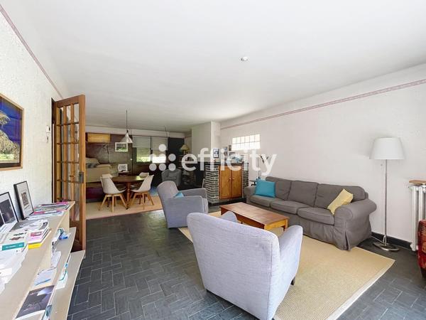 Maison
         5 pièces
        - 114 m² Exclusivité 459 000 € *