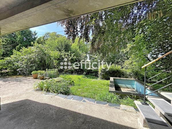 Maison
         5 pièces
        - 114 m² Exclusivité 459 000 € *