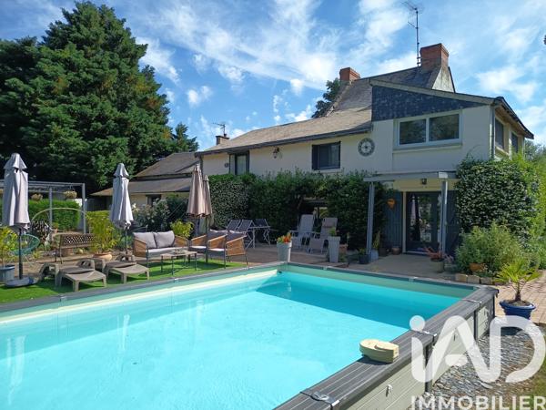 Maison à vendre 15 pièces 320 m² Saumur