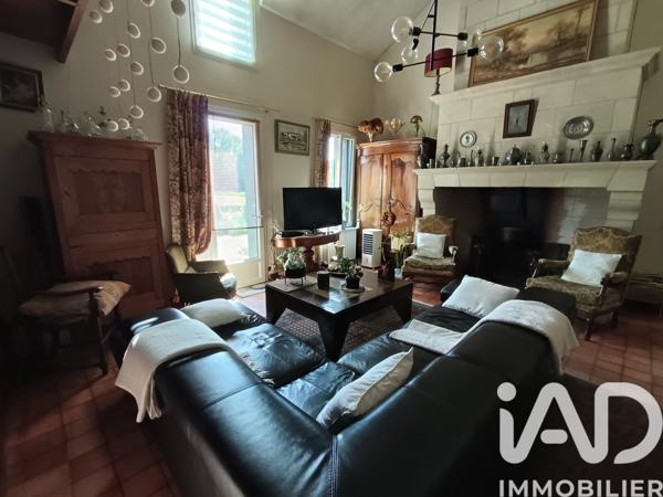 Maison à vendre 15 pièces 320 m² Saumur