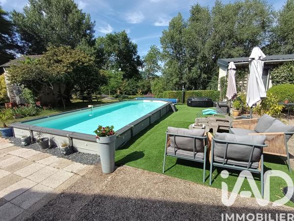 Maison à vendre 15 pièces 320 m² Saumur