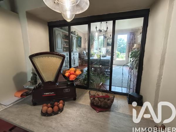 Maison à vendre 15 pièces 320 m² Saumur