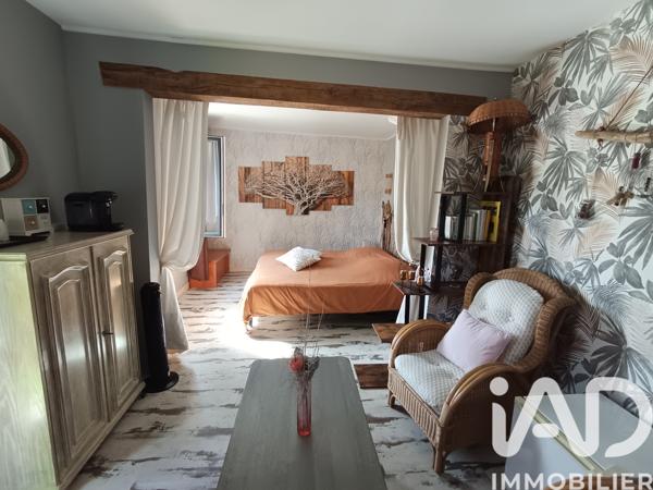 Maison à vendre 15 pièces 320 m² Saumur