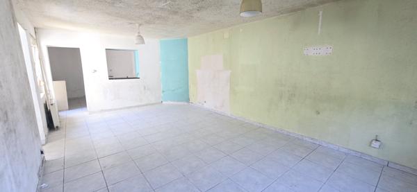 Bruay-la-Buissière (62700) Immeuble de rapport pouvant être divisé en 2 appartements: rentabilité de 9 pourcents pour un IMMEUBLE NEUF.