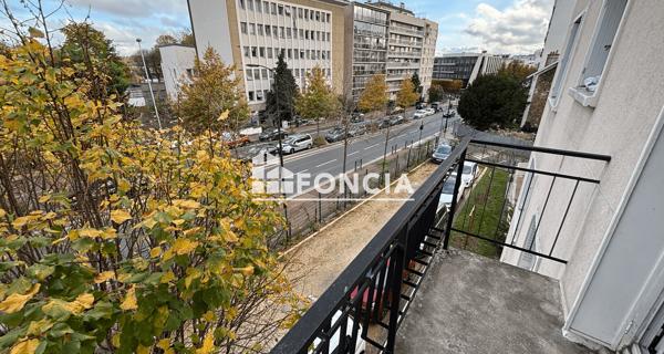 Location Appartement 4 pièces 85.88 m² - Bourg-la-reine 92340